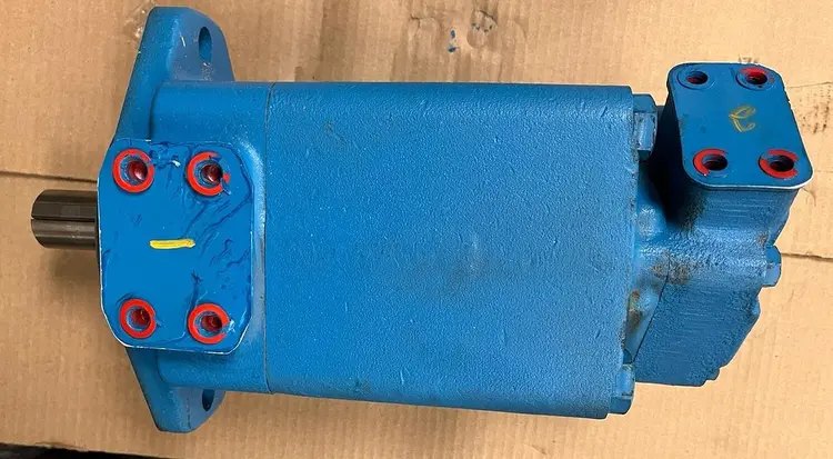 Used VICKERS 3520V38A8-1AA22R Hydraulic Pumps Ohio US | Surplus Asset Holdings #1226380