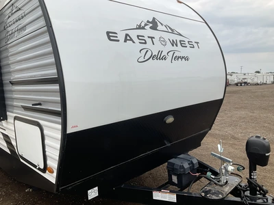 Used 2022 DELLA TERRA 200RD Campers, Caravans, Motorhomes Michigan US | Miedema Asset Management Group #1341092