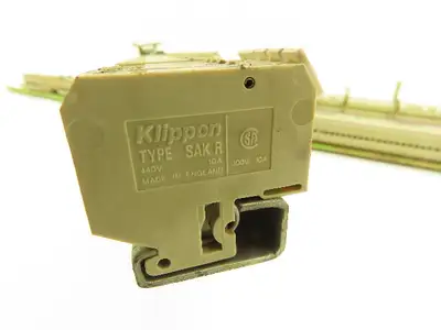 Klippon SAK R 10A Fuse Holders DIN Rails Lot of 383