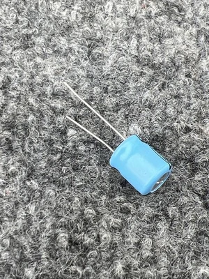 New | in-Stock Xicon 0305599 Capacitors California US | Davliegogo LLC #1705440