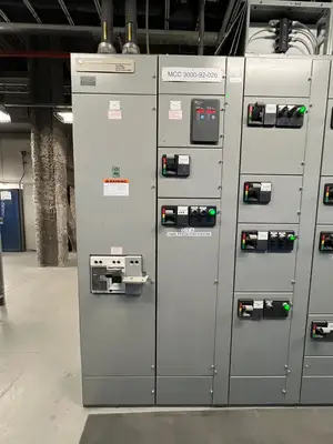 Advantage 2100 MCC, 600V, 3-Ph, 1200A, 11 Sections