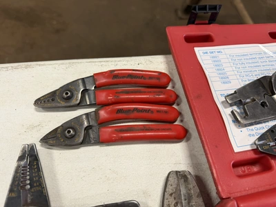 Used _UNKNOWN_ _UNKNOWN_ Wire Crimpers Michigan US | Miedema Asset Management Group #1372010