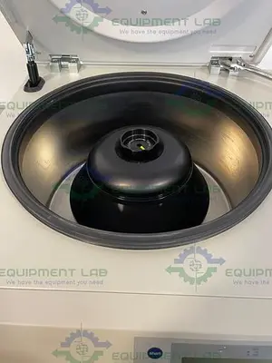 USED EPPENDORF 5804R REFRIGERATED CENTRIFUGE W/ EPPENDORF F-34-6-38 ROTOR 12000 RPM
