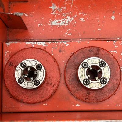 Used RIDGID RIDGID 700 Misc Industrial Equipment California US | Davliegogo LLC #1709976