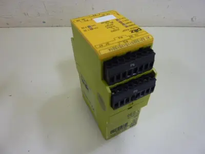 NEW PILZ PNOZXV2P0.5/24VDC2N/O2N/OFLX