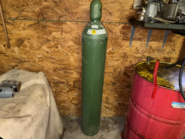 Used _UNKNOWN_ _UNKNOWN_ Cylinders Michigan US | Miedema Asset Management Group #1442020