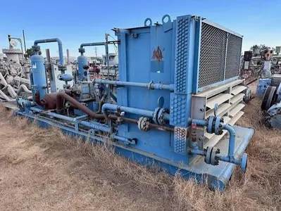 USED 2000 ARIEL JGP-2