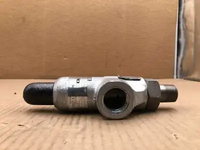 Dresser 1975 3/4″ Consolidated Safety Relief Valve, Steel 300PSI 310°F 689lbs/hr