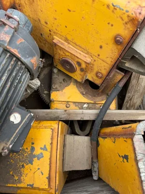USED KAVERTT 1981