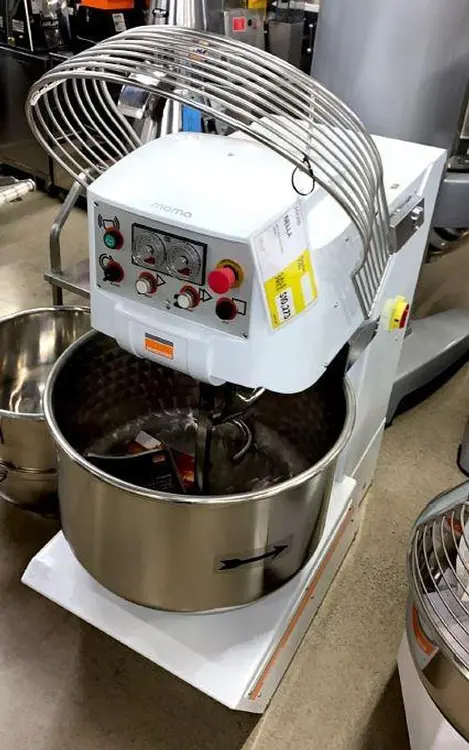 Used AVANCINI MOMA 602 Mixers British Columbia CA | Surrey Food Equipment #435235
