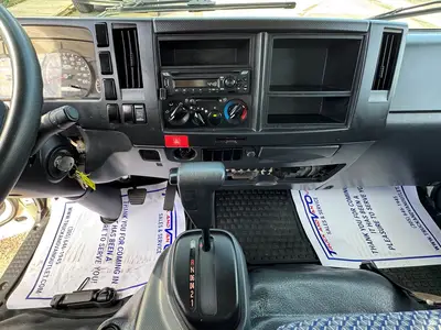 Used 2023 ISUZU NPR HD Box trucks Florida US | Truck and Van Outlet #1708746