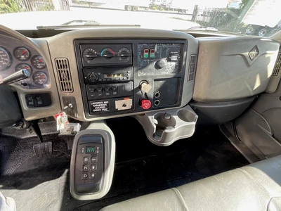 Used 2012 INTERNATIONAL 7400 Bucket (boom) trucks California US | Big Truck & Equipment #1412197