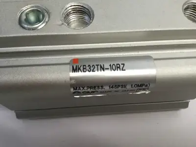 USED SMC ROTARY CLAMP CYLINDER MAX. PRESS. 145PSI, 1.0 MPA