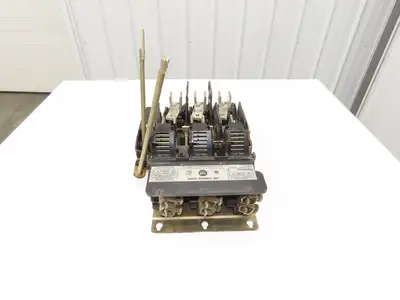 A-B 1494V-DS400 Rod Operated Safety Discconnect Switch 400A 575V 3ph 125Hp