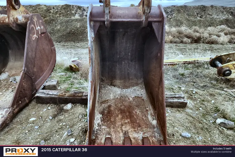 Used 2015 CATERPILLAR 36 Multipurpose Buckets Idaho US | Proxy Equipment #1385429