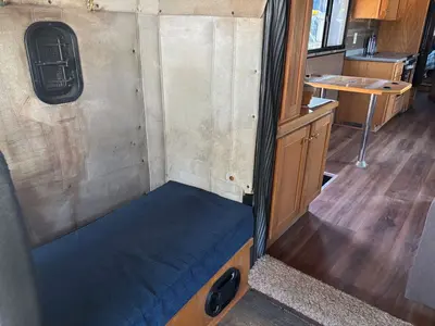 Used 1992 FREIGHTLINER FLD120 Campers, Caravans, Motorhomes Wisconsin US | Proxy Equipment #1426091