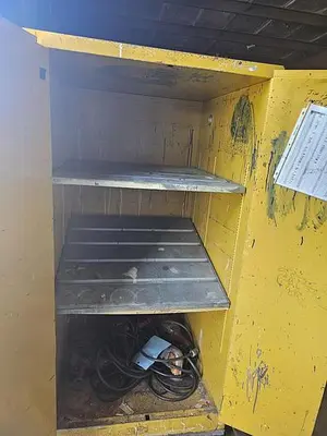 USED JUSTRITE 25600