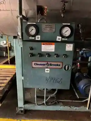 USED CLEAVER BROOKS CB 700-300