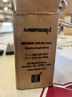 MERSEN CARBON BRUSHES GE-391 NEW IN BOX