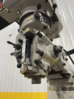 3 HP ACRA MODEL #AM-2V VERTICAL RAM TYPE KNEE MILL: STOCK #18827