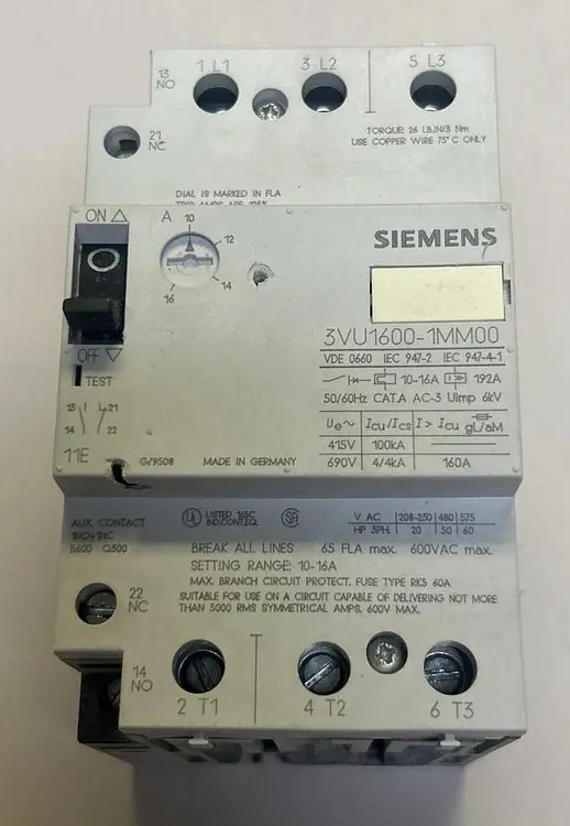 Used SIEMENS 3VU1600-1MM00 Circuit Breakers | Surplus Asset Holdings #1189211