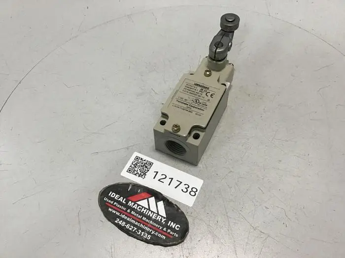 USED YAMATAKE LJA10-11A21N-003