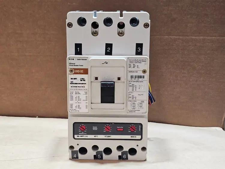 Used EATON CUTLER-HAMMER HKDDC3300A1301S4201Z01 Switchgears British Columbia CA | Lenmark #1434616