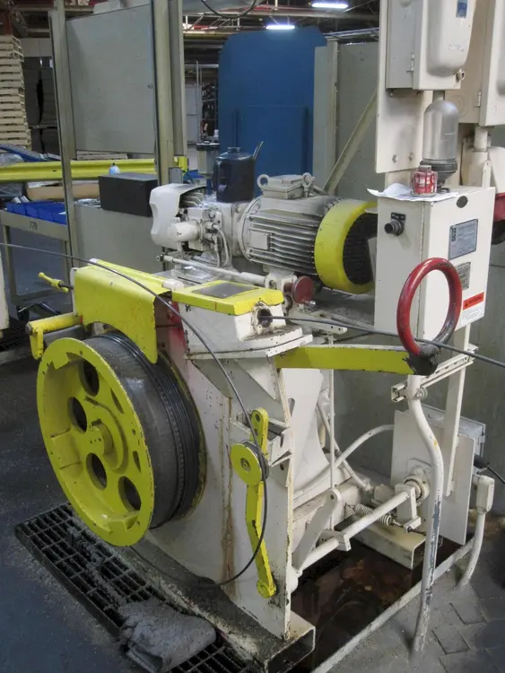 Used FASTENER ENGINEERS DH-275-205-24 Wire Drawers | HARITON MACHINERY COMPANY #467067