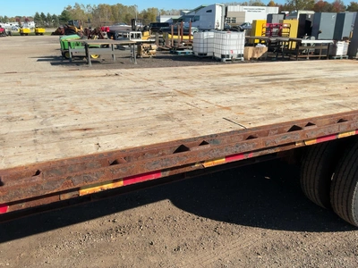 Used 2017 LOAD TRAIL 39.5' TANDEM DUAL AXLE Gooseneck Cargo Trailers Michigan US | Miedema Asset Management Group #1579248