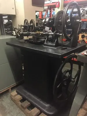 0927-385 Antique MJ Brohen Brocading Machine