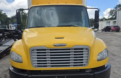 USED 2018 FREIGHTLINER M2