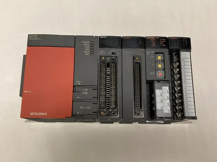 Used MITSUBISHI Q00UJCPU Industrial Controls | Surplus Asset Holdings #1218291