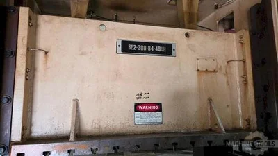 USED 1995 CLEARING NIAGARA SE2-300-84-48UH