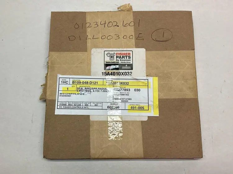 New | in-Stock FISHER 15A4010X032 Pump & Valve Parts Ohio US | Surplus Asset Holdings #1237802