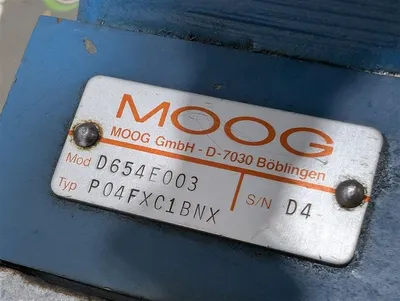 MOOG D654E003 Proportional Control Valve P04FXC1BNX 061-602C Used