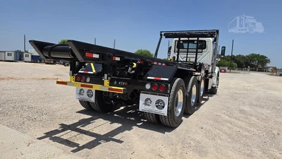 New | in-Stock 2026 INTERNATIONAL HX Conventional trucks Texas US | Roll Off Truck World #1491826