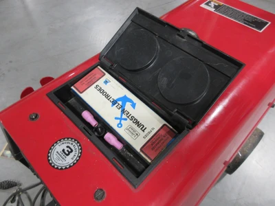 Used LINCOLN ELECTRIC PRECISION TIG 225 Tig Welders Minnesota US | Machinesused.com #1321799