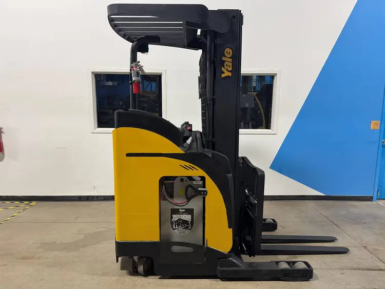 Used 2019 YALE NR045EB Reach Trucks Minnesota US | Birnstengel Equipment #1550232