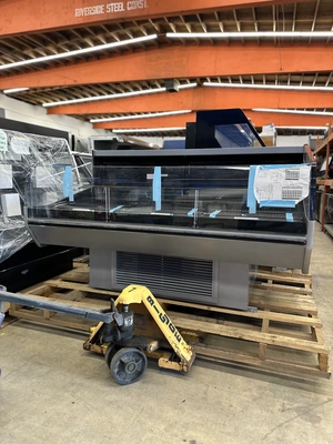 130-0204 Hussmann Q2SSM6S 74" Self Contained Open Air Cooler