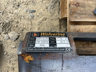 Used WOLVERINE QMP1-16-10T QUICK ATTACH MOUNTING PLATE Misc Construction Attachements Michigan US | Miedema Asset Management Group #1325581