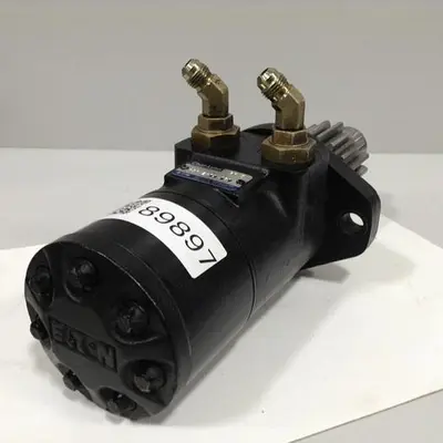 USED CHAR LYNN 101 2169 009