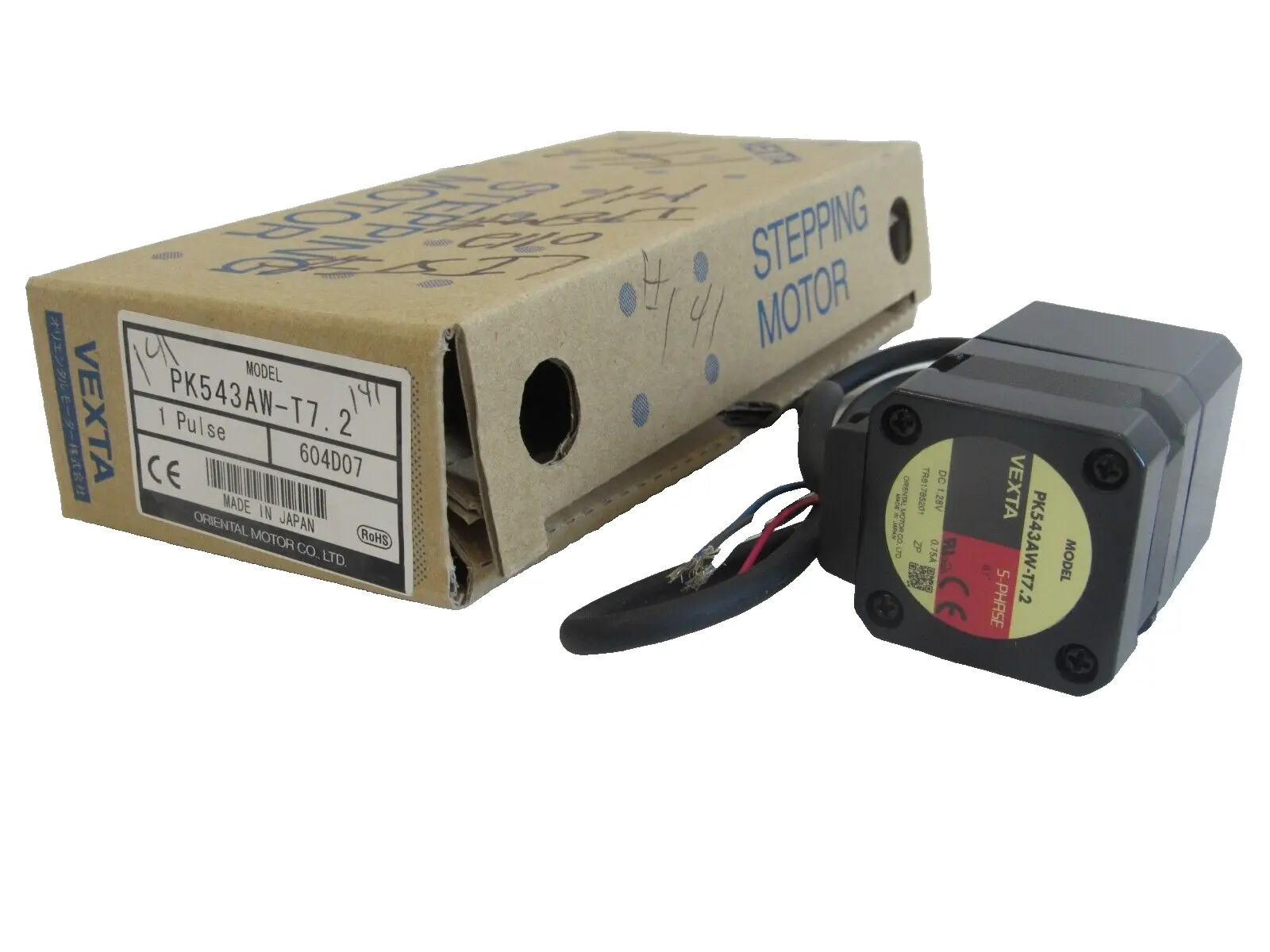 NEW VEXTA PK543AW-T7.2 5 PHASE STEP MOTOR PK543AWT72