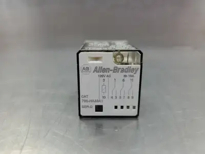 USED Allen-Bradley 700-HA33A1 Ser. D Ice Cube Relay, 11-Pin, 10A