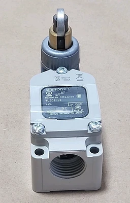 NEW Omron 5305