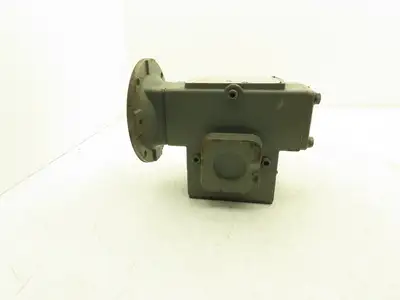 Winsmith 924MWNS064XGB7 D-90 SE Gearbox 10:1 Reducer 2.7Hp 175rpm LH 56C