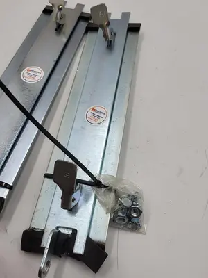 Used NVENT HOFFMAN NVENT HOFFMAN F126LSGQR QUICK-RELEASE FLAT SEALING PLATE NO SEALS Pump & Valve Parts | ND Industrial Surplus #1216509