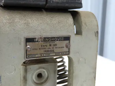 Westinghouse M-501 DC Contactor 300 Amp 600VDC Normally Closed 1745838 Coil