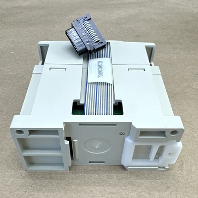 NEW Mitsubishi FX2N-8EYR