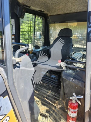 USED 2014 DEERE 650K LGP