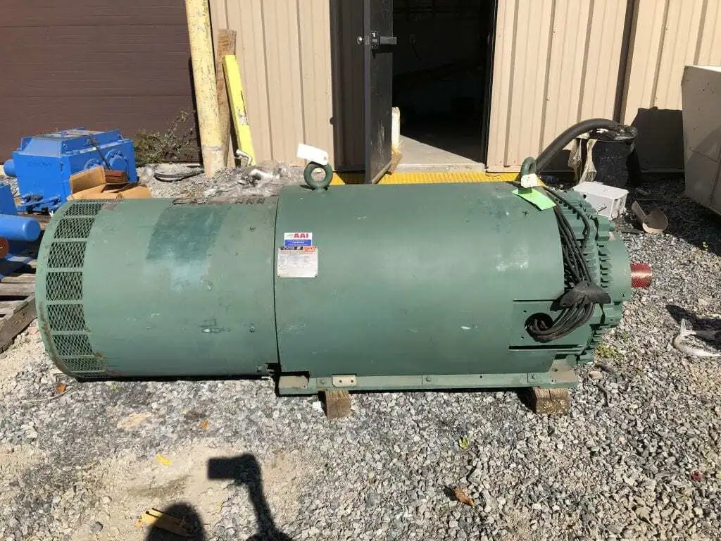 Reliance Electric 1VAQ10854-A2-WU 350HP AC Electric Motor 4000V 3PH TEFC